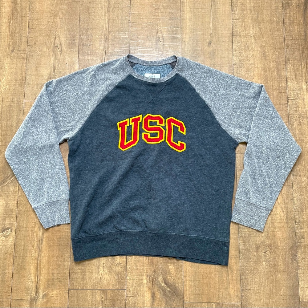 Athletic Campus Crew Authentic University Outfitters USC Sweater Sweatshirt XL